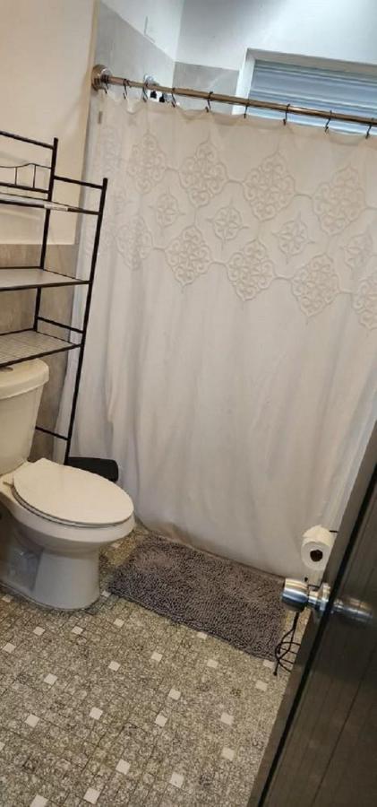 Bright 2Br In Aguadilla 7 Mins To Beaches 2Nd Floor Retreat Camaceyes Екстериор снимка